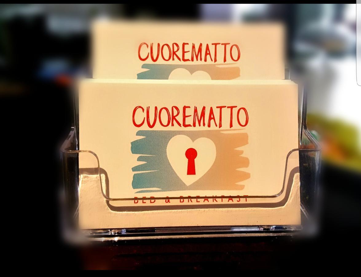 Cuorematto Poggiridenti Esterno foto